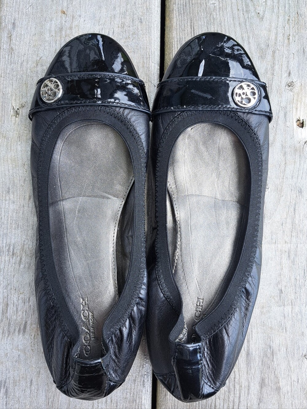 Coaxh Chelsea Leather Ballet Flat